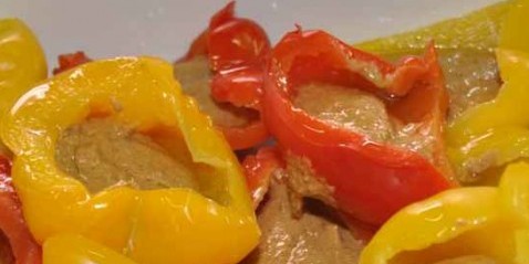 Antipasti-Peperoni in bagna caoda