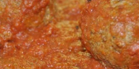 Secondi Piatti di carne-polpette al sugo