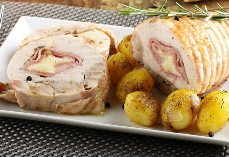 ROLATA DI POLLO FARCITA biella