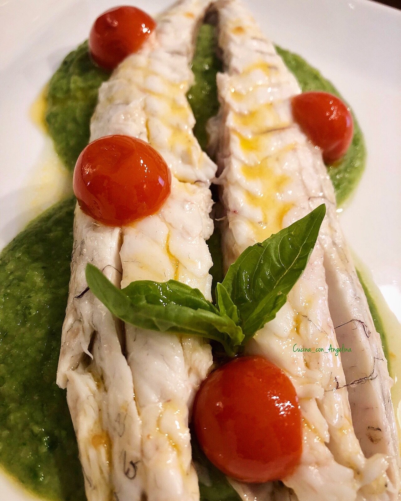 BRANZINO POMODORO E BASILICO / ZUCCHINE biella